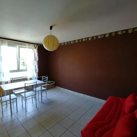 Park Line Garden Appartement *